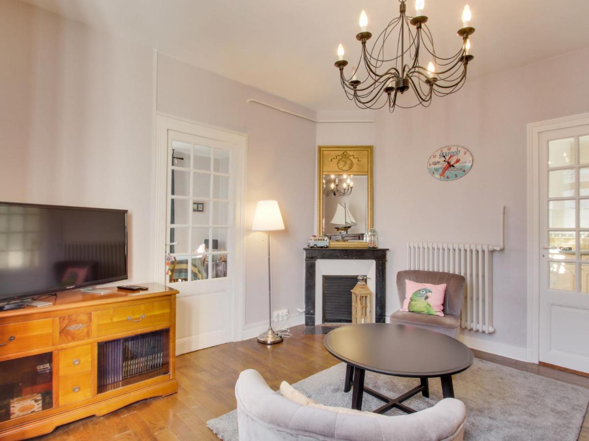 Holiday Home Le Petit Biyou By Interhome ดีนาร์ ภายนอก รูปภาพ